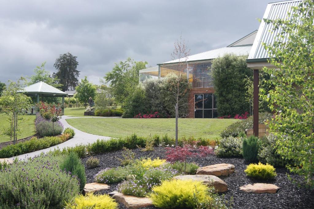 Bed and Breakfast Wild Cattle Creek Estate Wandin Yallock Habitación foto